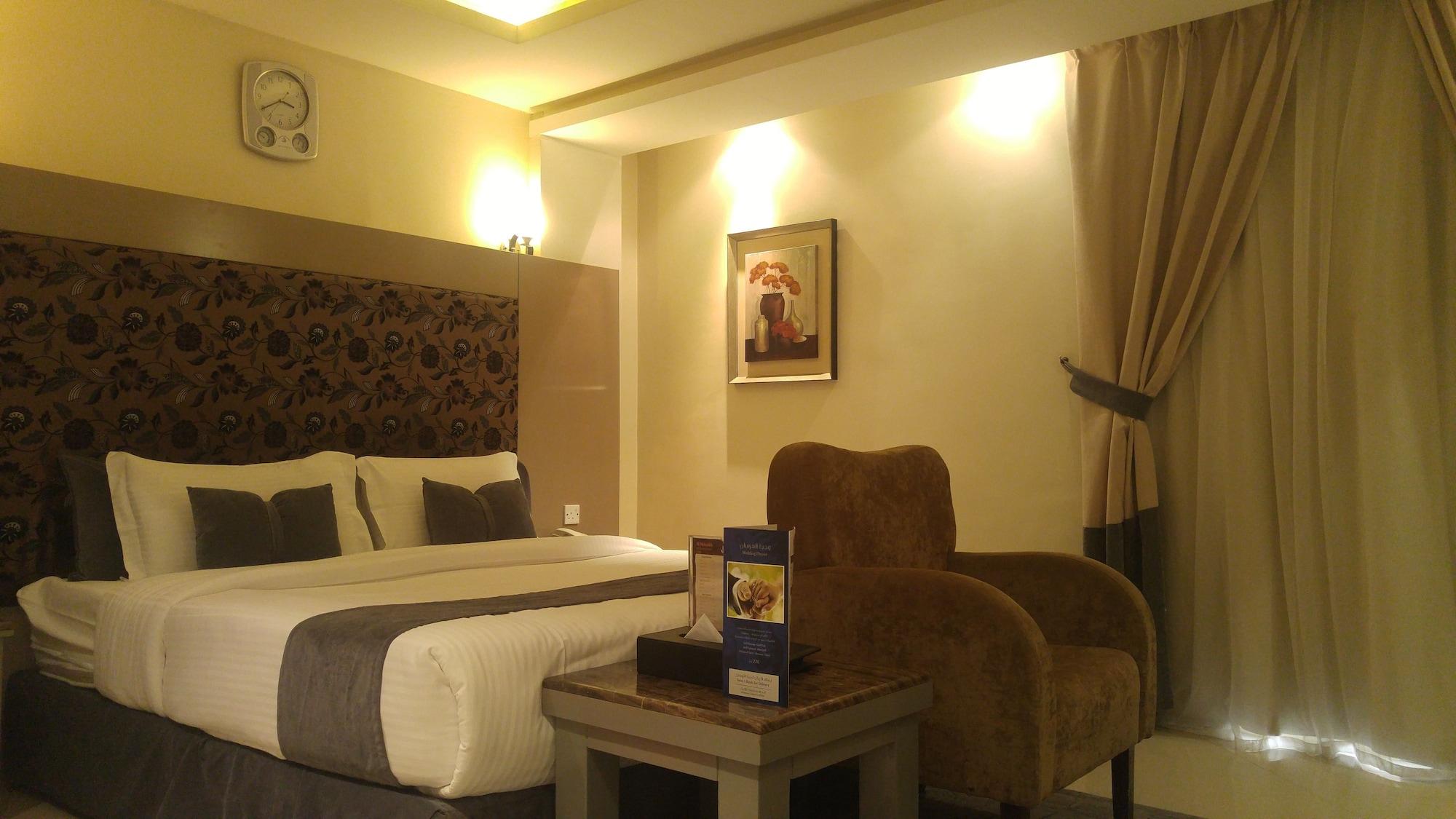 Al Muhaidb Al Takhasosi Suites Эр-Рияд Экстерьер фото