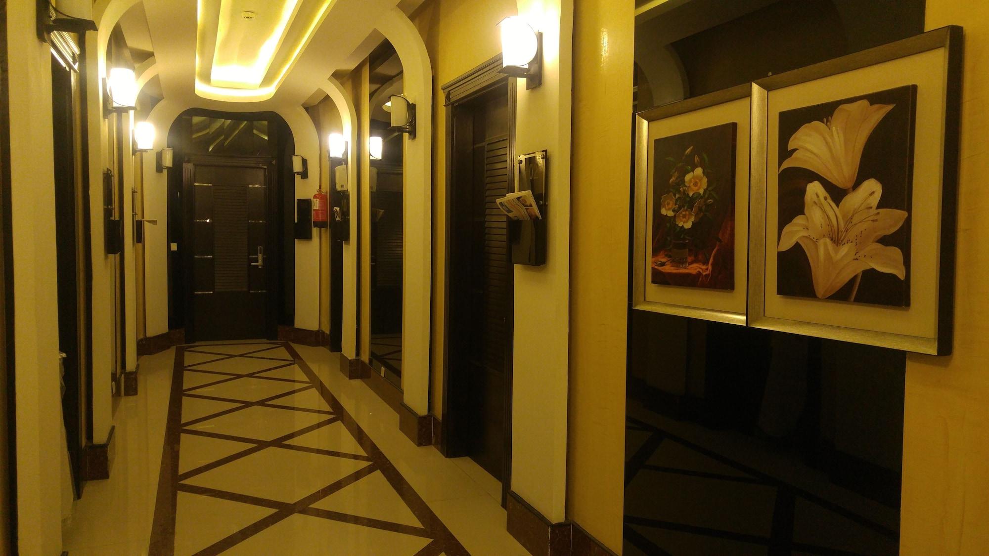 Al Muhaidb Al Takhasosi Suites Эр-Рияд Экстерьер фото