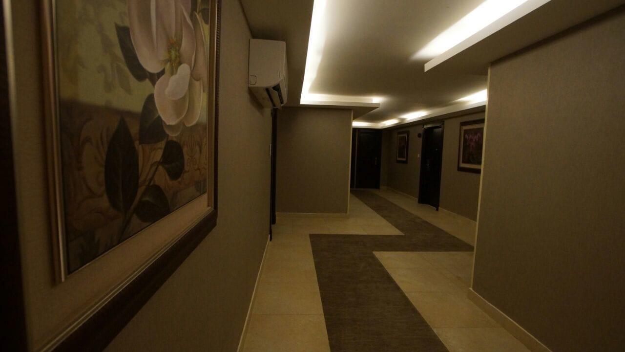 Al Muhaidb Al Takhasosi Suites Эр-Рияд Экстерьер фото