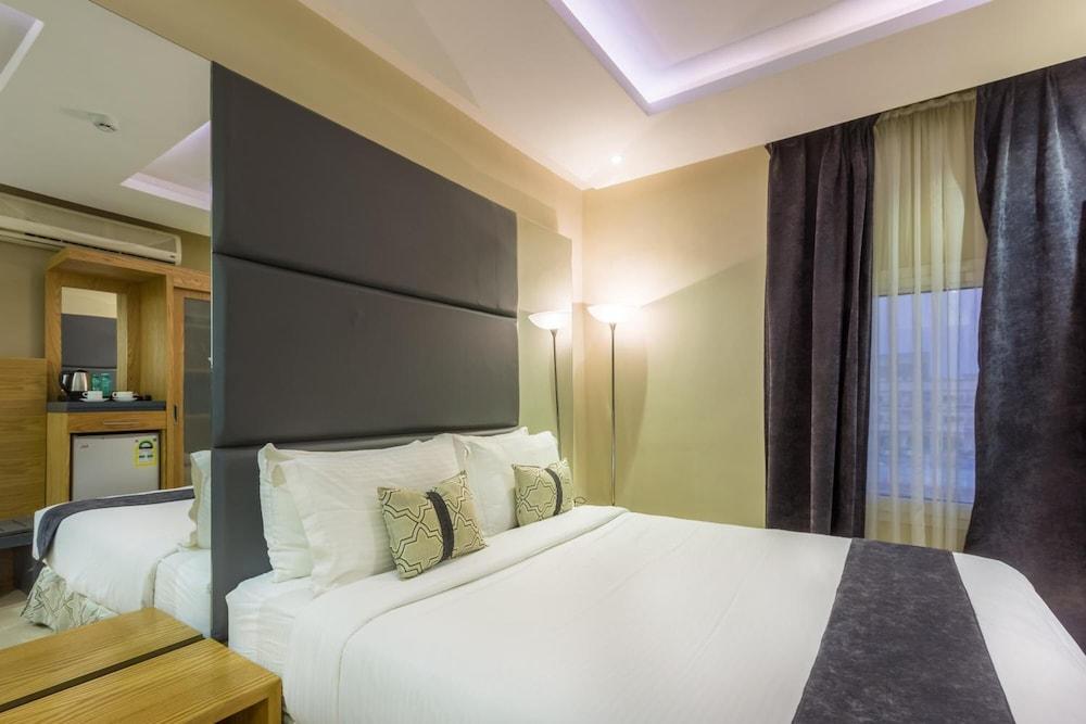 Al Muhaidb Al Takhasosi Suites Эр-Рияд Экстерьер фото